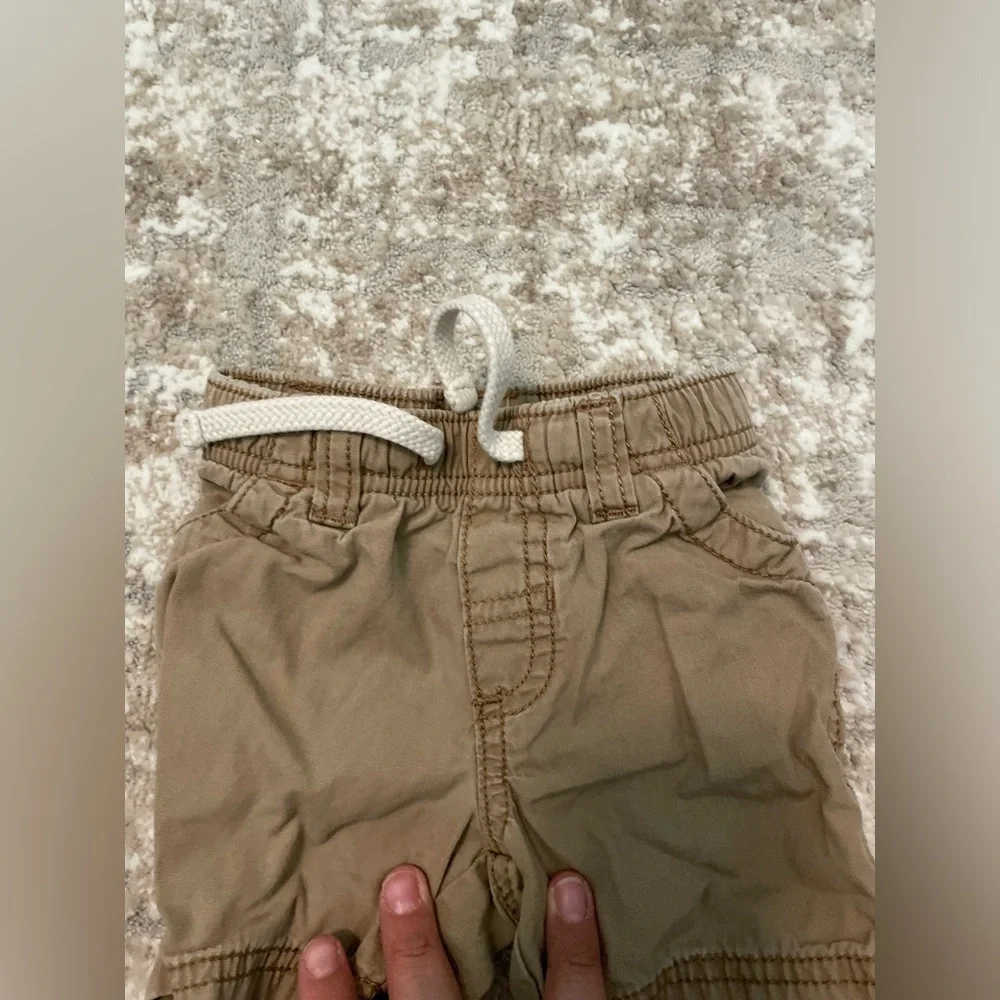 Old Navy Tan Kids Shorts with drawstrings size 6-12M
